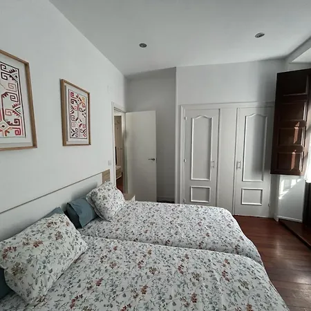 En El Centro De 라네스